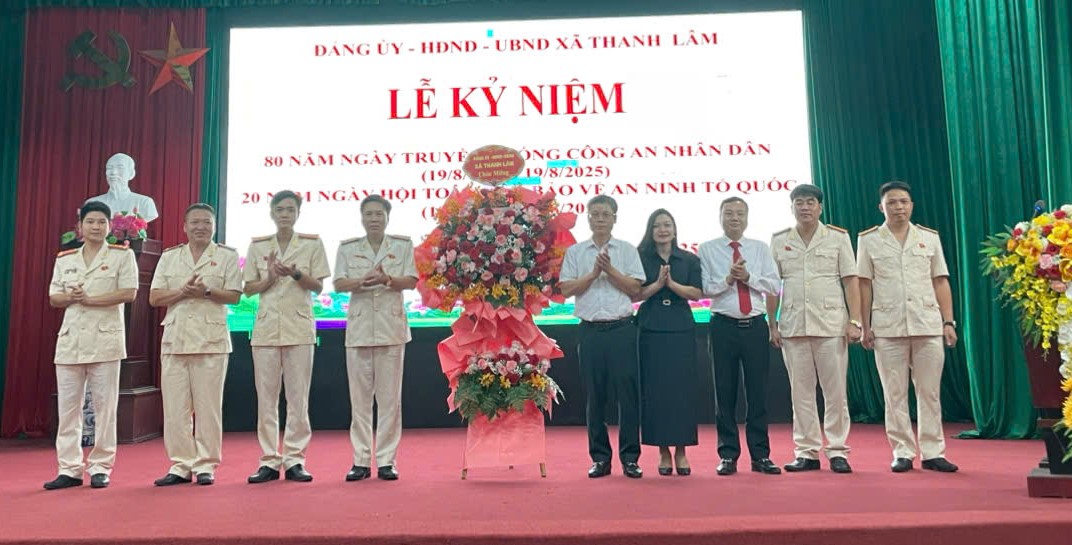 xã Thanh Lâm: Tổ chức Lễ kỷ niệm 80 năm Ngày truyền thống Công an nhân dân Việt Nam và 20 năm Ngày hội toàn dân bảo vệ An ninh Tổ quốc